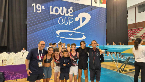Retour de la Loulé cup pour 4 trampolinistes